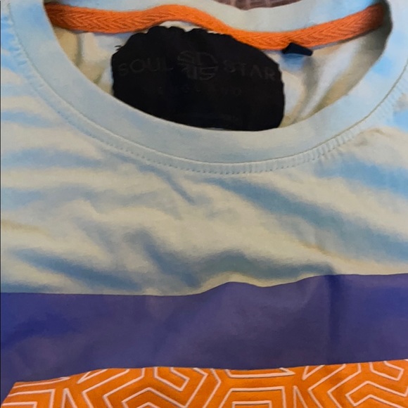 Graphic T-Shirt - Picture 3 of 4